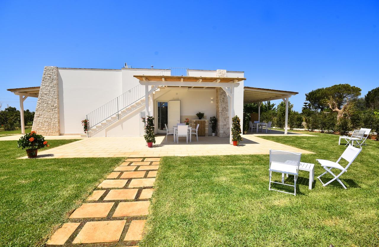 Borgo Fiorito Relais Bed & Breakfast ปาราบิตา ภายนอก รูปภาพ
