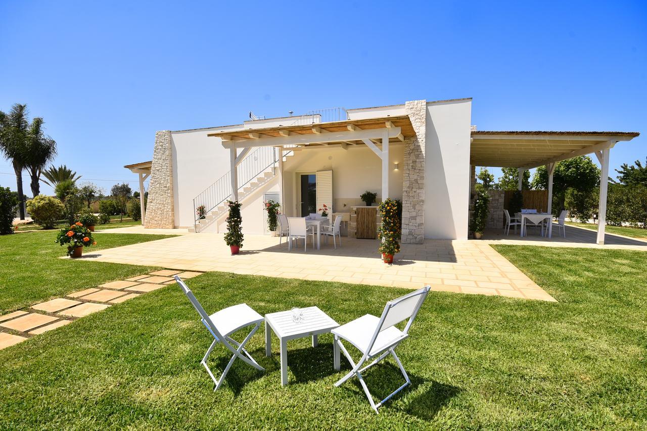 Borgo Fiorito Relais Bed & Breakfast ปาราบิตา ภายนอก รูปภาพ