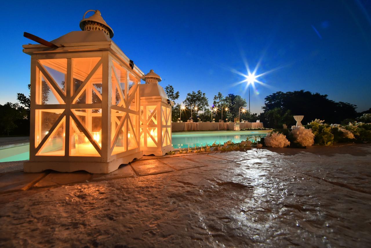 Borgo Fiorito Relais Bed & Breakfast ปาราบิตา ภายนอก รูปภาพ