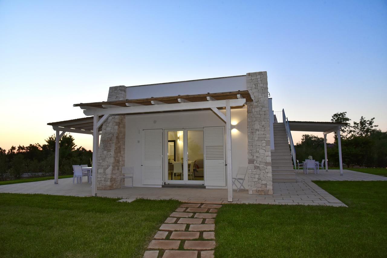 Borgo Fiorito Relais Bed & Breakfast ปาราบิตา ภายนอก รูปภาพ