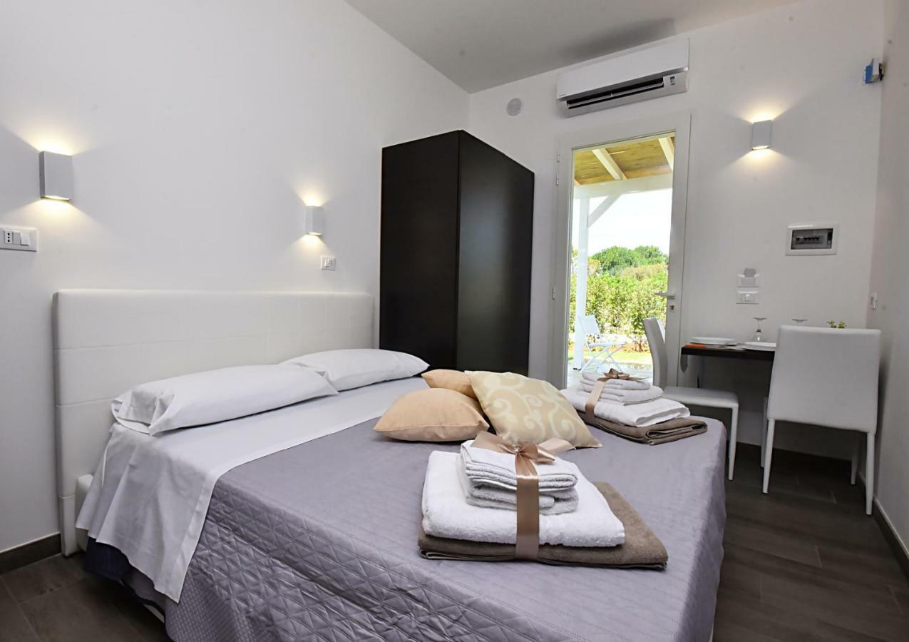 Borgo Fiorito Relais Bed & Breakfast ปาราบิตา ภายนอก รูปภาพ
